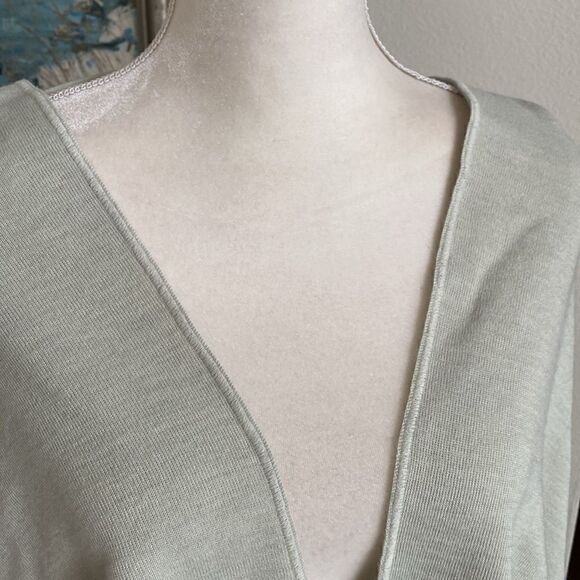 Vintage Linda Lunndstrom shawl - Picture 2 of 5